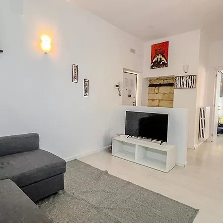 Апартаменты Cozy - Elegance And Comfort Near The Fair *